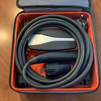 Lót túi cho bộ sạc di động Tesla