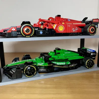 Kệ Lego Speed Champions F1 - Mẫu 2 xe