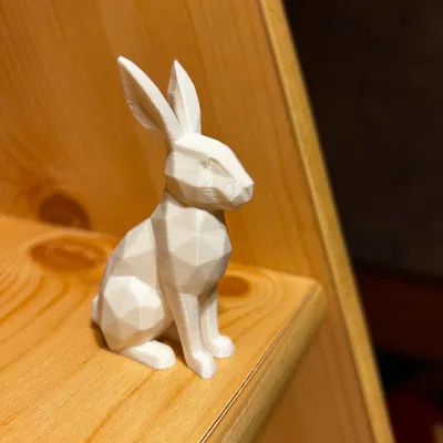 Thỏ Lowpoly Hiện Đại