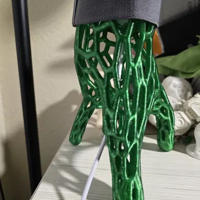 Khuôn Sạc Pixel Watch 3 / 2 Kiểu Tay Voronoi