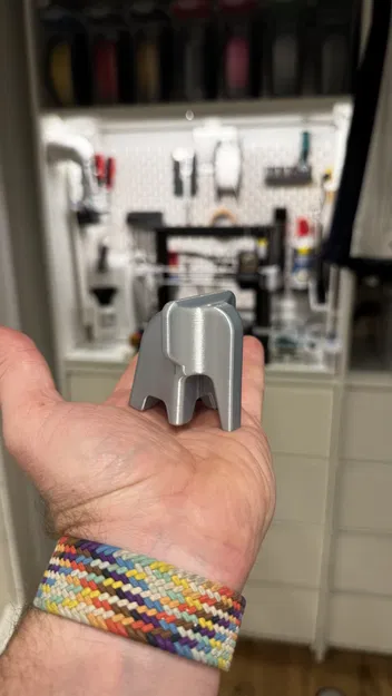 Voi / Voi Con (Elefant / Elephant) - Image 1