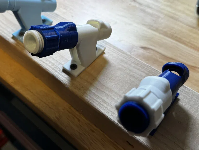 Giá Đỡ Cuộn Dây Câu Treo Tường - Image 3