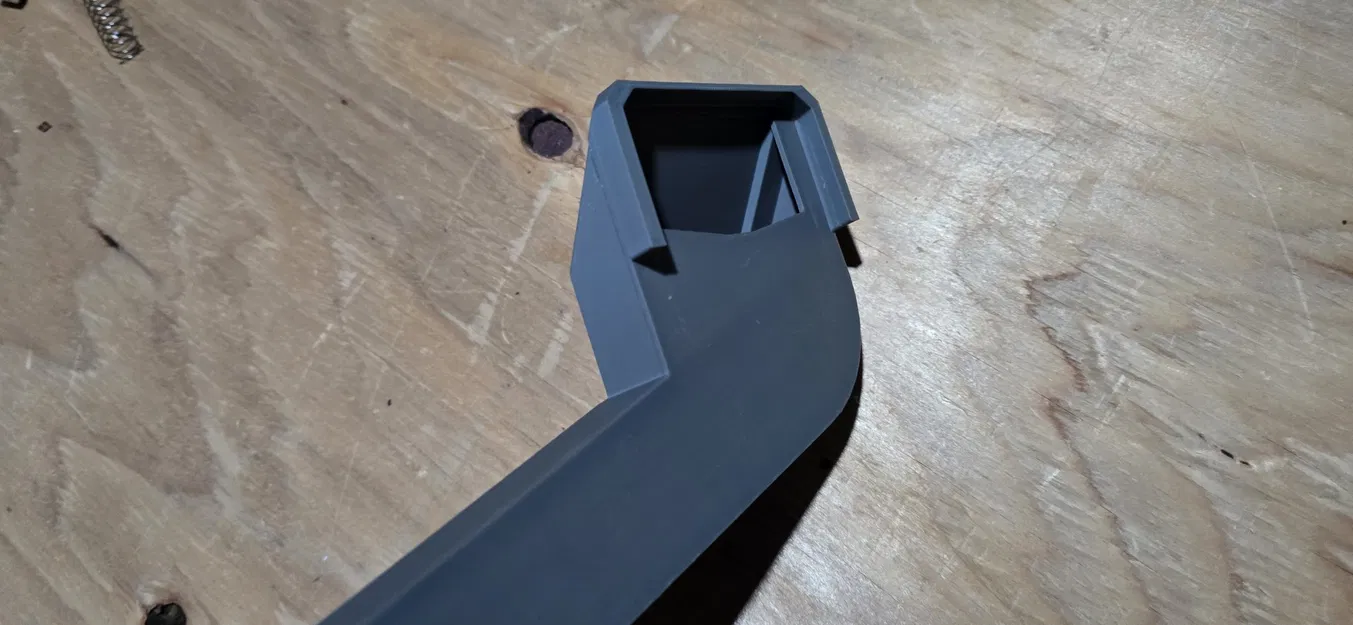 Qidi Plus 4 - Máng hứng rác thải - Image 3