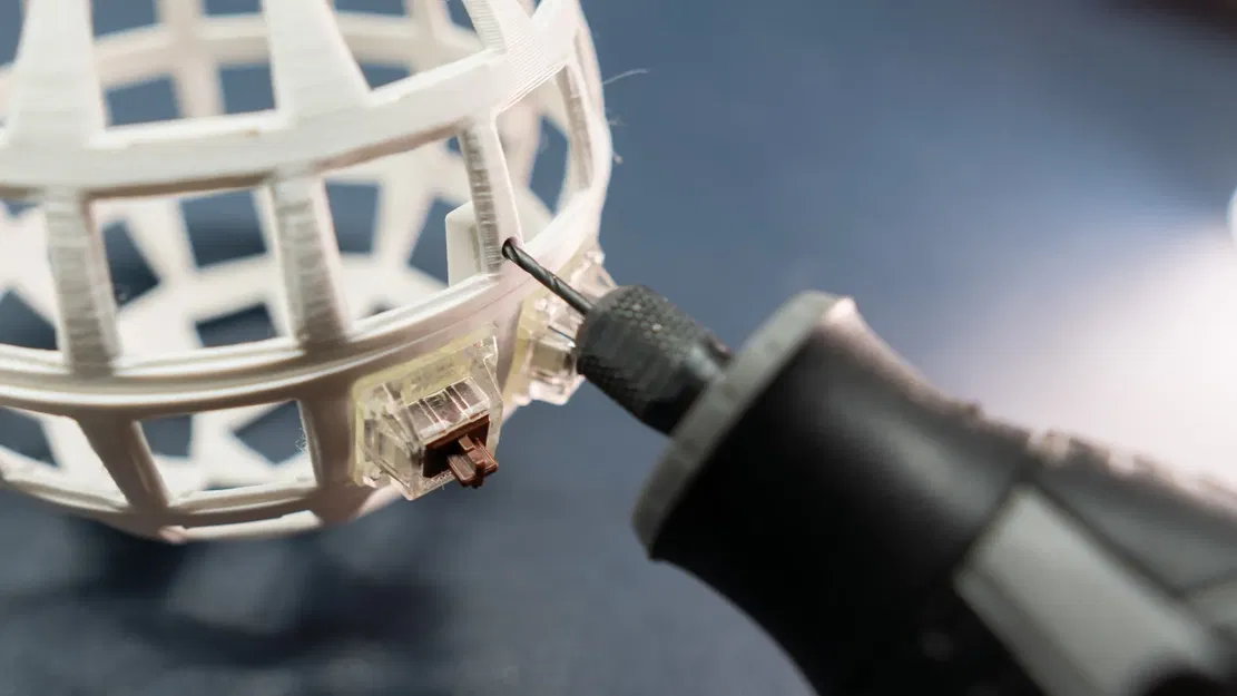 Bàn phím hình cầu và chuột không dây ESP-32 - Image 9