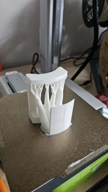 Tháp đổ xúc xắc Bender Bot - Image 6