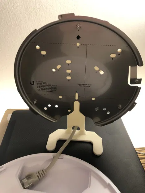 Giá đỡ Ubiquiti UniFi AP AC Pro / U6-Pro / U7-Pro sử dụng ốc vít - Image 2