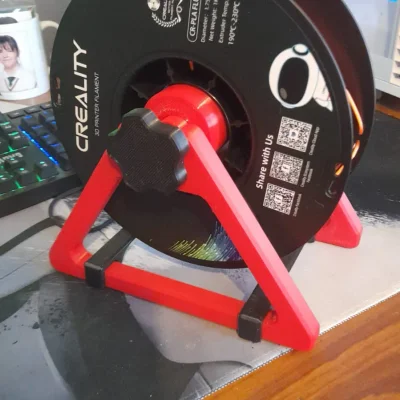 Giá đỡ cuộn filament đơn giản cho máy in 3D trên bàn 7