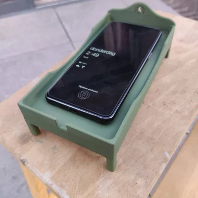 Giá đỡ điện thoại thông minh tích hợp giường ngủ