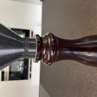 Công cụ đổ đầy hạt tiêu cho máy xay Peugot