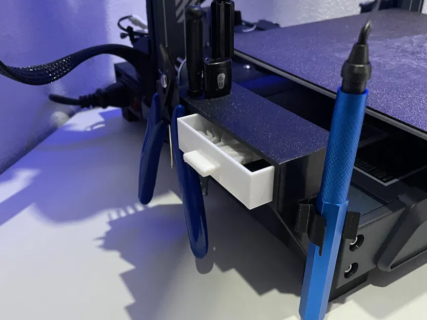 Giá đỡ công cụ cho máy in Elegoo Neptune 3 Pro - Image 1