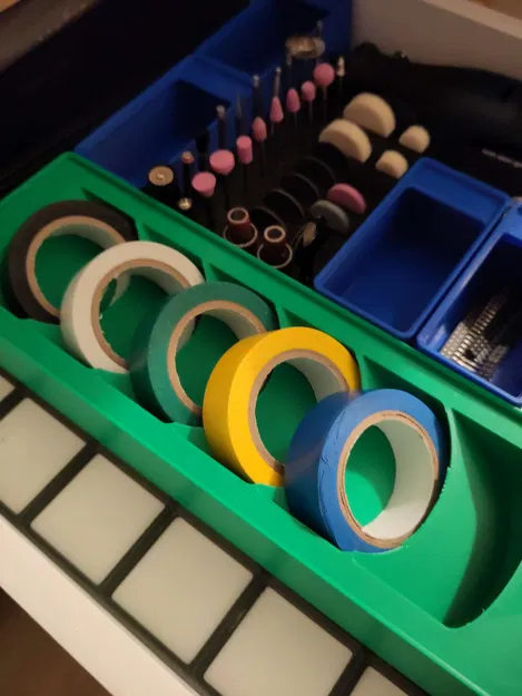 Giá đỡ cuộn băng dính điện Gridfinity của Muvlon - Image 1