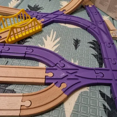 Đường ray gỗ tương thích với bộ đồ chơi Lidl Playtive / Ikea