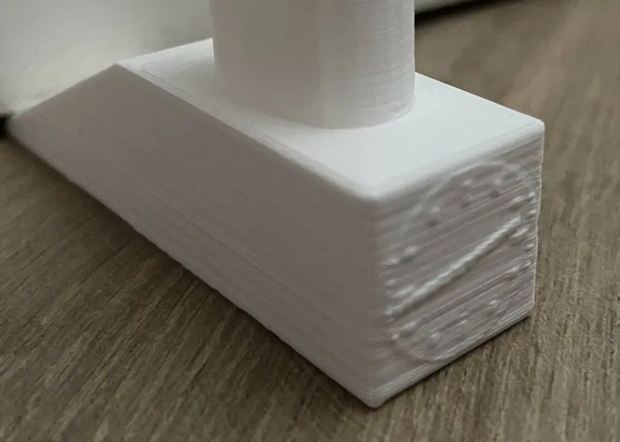 Đồ vật chặn cửa hình búa có mặt đồng hồ phong cách M.C. H... - Image 1