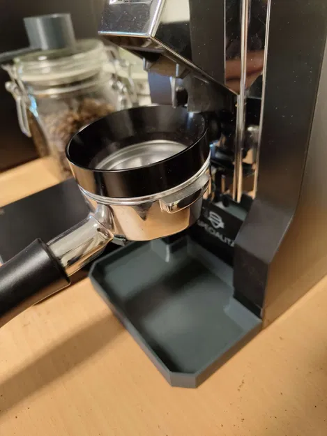 Giá đỡ portafilter không đáy cho Eureka Specialita - Image 1