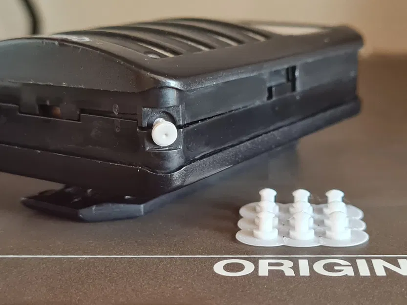 Núm thay thế cho đồng hồ báo thức điều khiển từ xa QUATTRO - Image 1