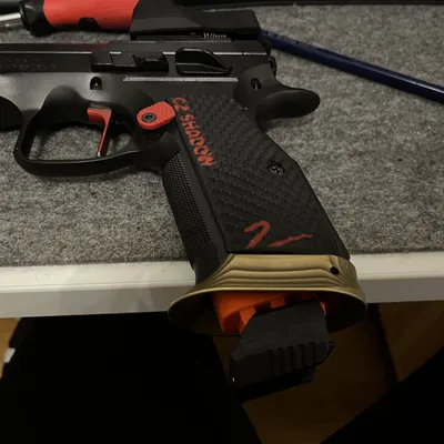 Đế magazine CZ75 Shadow 1/2 với ray picatinny cho Mantis