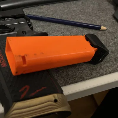 Đế magazine CZ75 Shadow 1/2 với ray picatinny cho Mantis