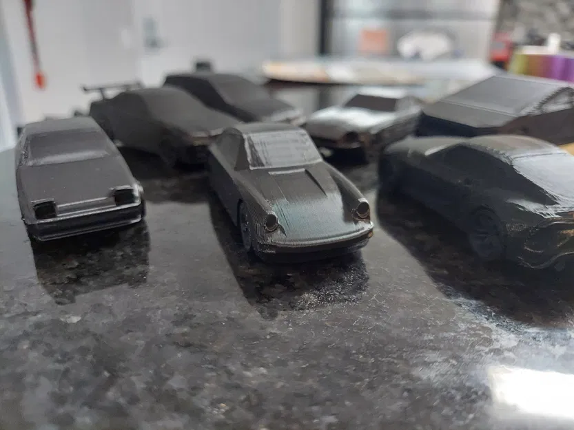 Porsche 911 cổ điển với bánh xe in tại chỗ - Image 2