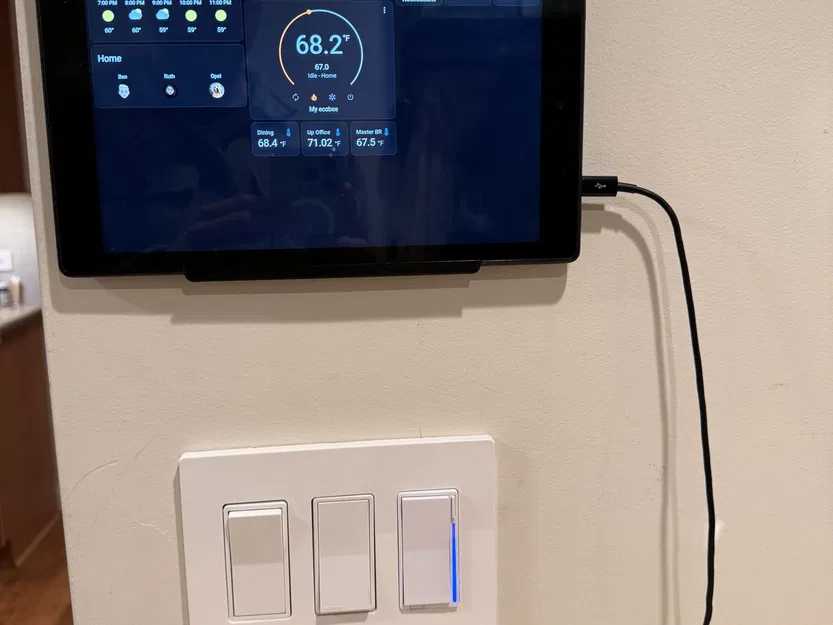 Giá treo tường cho máy tính bảng Fire HD 10 (2019) - Image 1