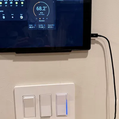 Giá treo tường cho máy tính bảng Fire HD 10 (2019)