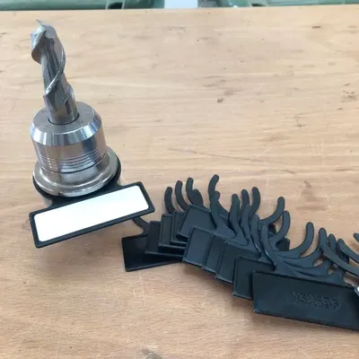 Nhãn công cụ HSK63 với không gian cho nhãn Zoller