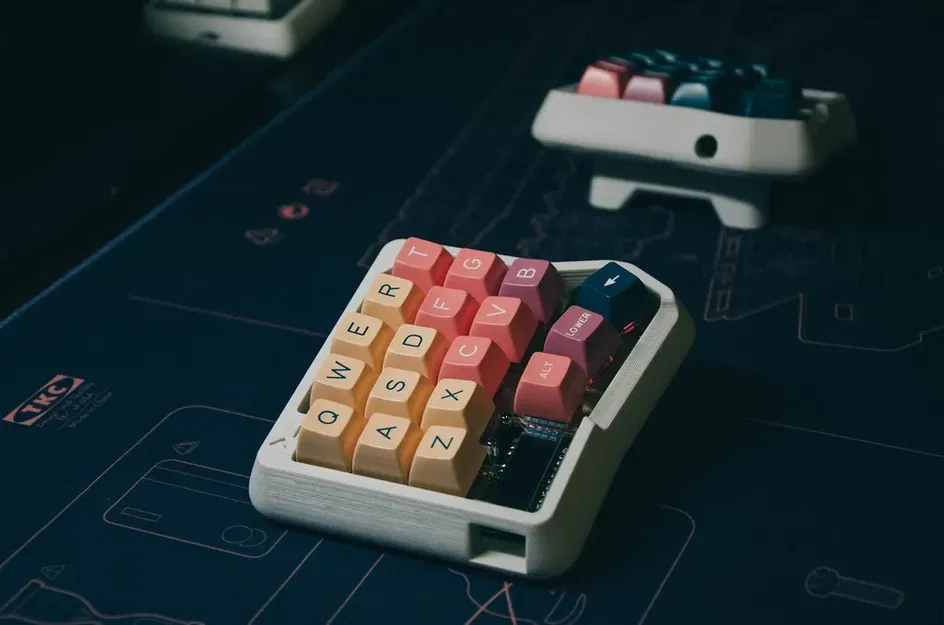 Vỏ bàn phím Microdox cao cấp kiểu tent - Image 2