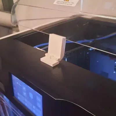 Nâng đỡ nắp máy in Qidi X-Plus 3 để in PLA