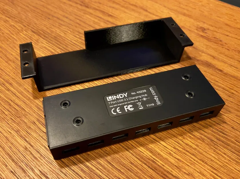 Giá đỡ USB-HUB 7 cổng cho bàn dưới (Lindy 43228) - Image 1