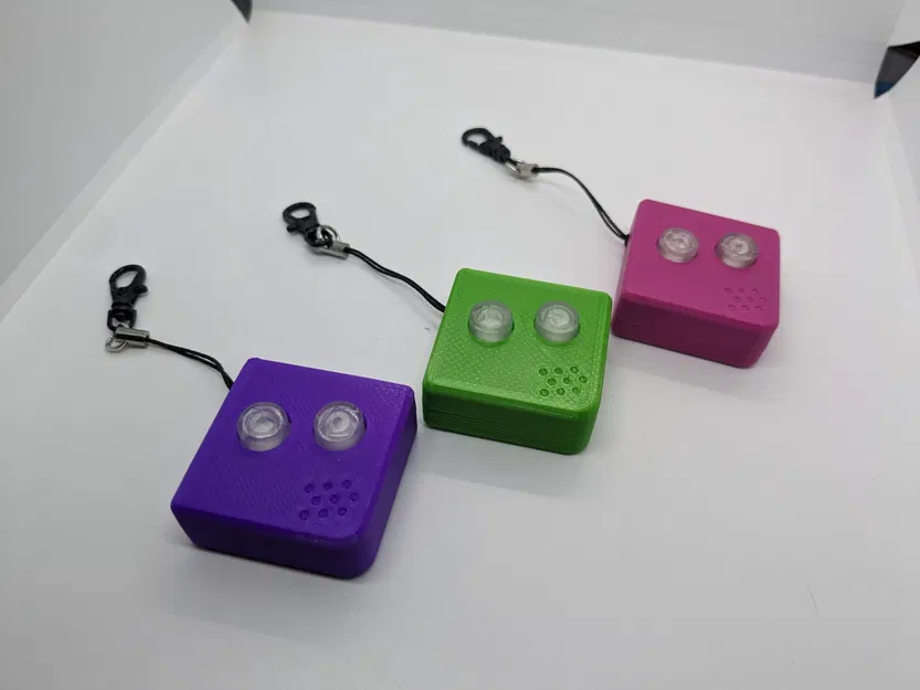 Móc chìa khóa fidget kiểu Gameboy Color - Image 1