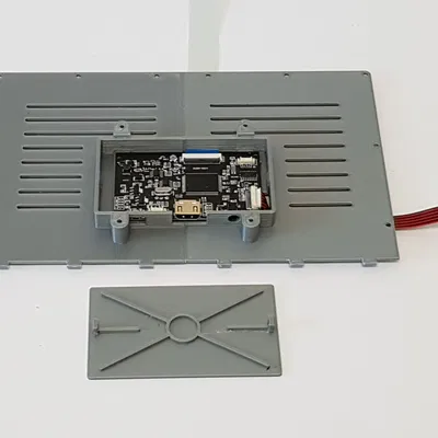 Vỏ màn hình TFT 10.1" với giá đỡ cho máy tính bảng cũ