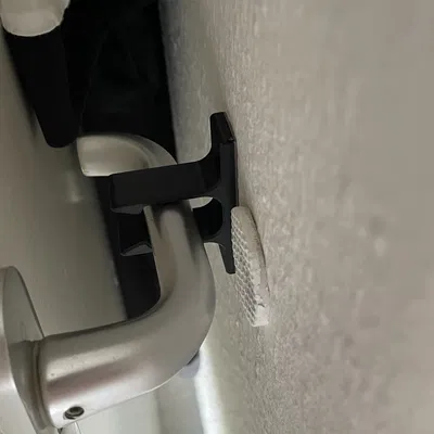 Cái kẹp giữ cửa không làm hỏng cửa