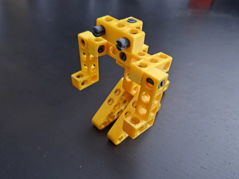 Mô hình robot Johnny 5 mini từ bộ m-BitBeam - Image 1