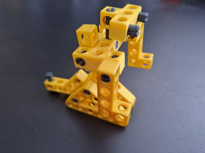 Mô hình robot Johnny 5 mini từ bộ m-BitBeam - Image 3