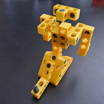 Mô hình robot Johnny 5 mini từ bộ m-BitBeam