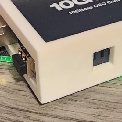 Giá đỡ tường cho bộ chuyển đổi media 10Gtek