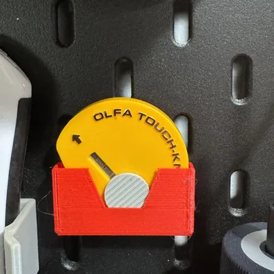 Giá đỡ dao cắt Olfa Touchknife cho tường Ikea Skadis