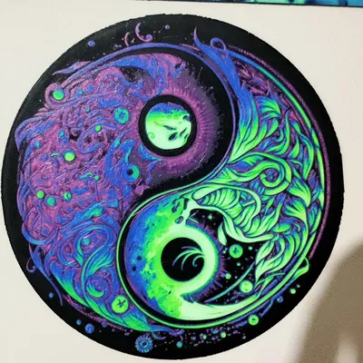 Nghiên cứu màu sắc YIN YANG với 8 sắc thái từ Hueforge