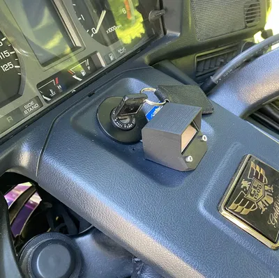 Vỏ màn hình OLED 1.3" với và không có che nắng