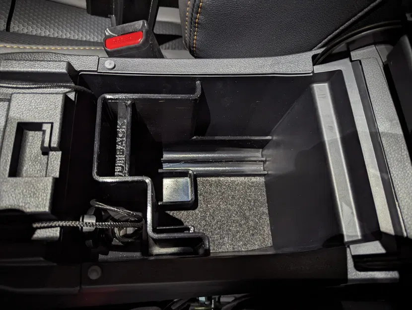 Giá đỡ tổ chức cho bảng điều khiển trung tâm Subaru Outback G... - Image 3