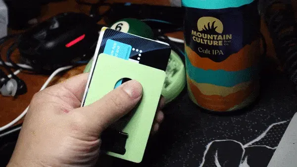 Ví đựng thẻ card fanning bằng kẹp giấy v2 - Image 2