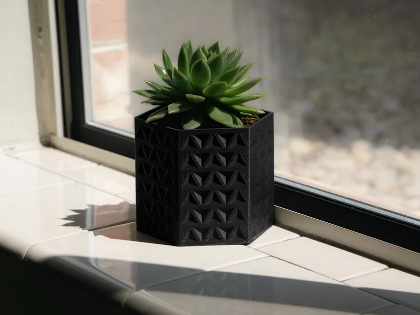 Chậu cây hình lục giác Tri-Hex 4 inch có lỗ thoát nước - Image 2