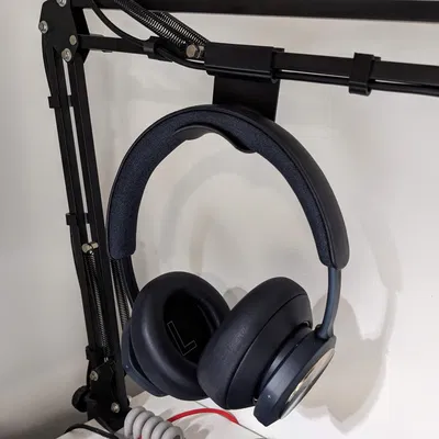 Giá treo tai nghe gắn trên cần micro