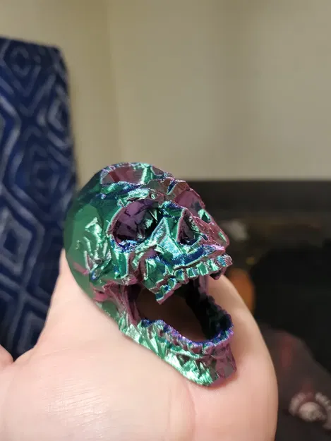 Giá đỡ bút hình đầu lâu phong cách Low Poly - Image 1