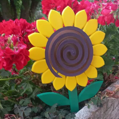 Chân Cắm Nhang Muỗi Hình Hoa Hướng Dương