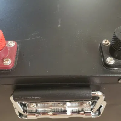 Vít bảo vệ pin lithium cho xe RV