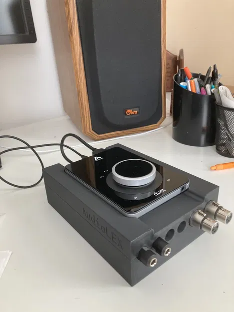 Giá đỡ quản lý cáp cho Apogee Duet 3 - Image 1