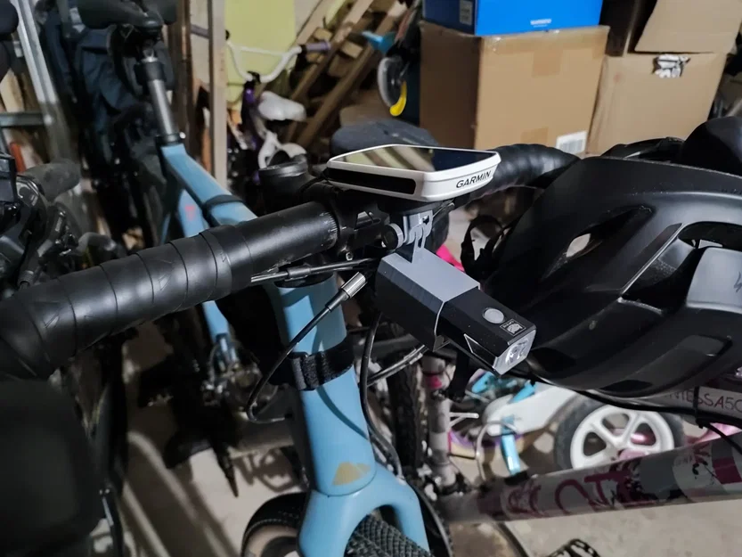 Giá đỡ đèn trước AMPP400 cho Garmin - Image 1