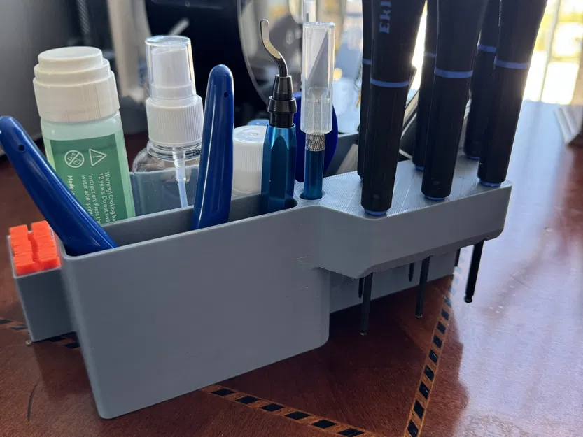 Giá đỡ để bàn với chỗ để dụng cụ lá hex - Image 3