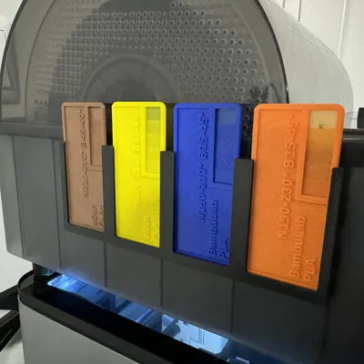 Mẫu filament từ các thương hiệu khác nhau sẵn sàng in 3D