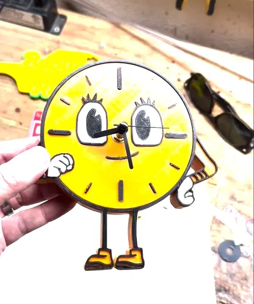 Nhân vật Miss Minutes 3 màu 4 phần - Image 2